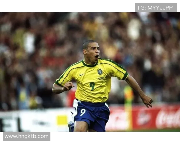 足球9号球星盘点 世界足坛9号传奇人物与经典表现回顾